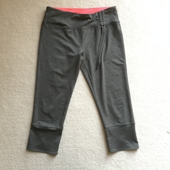 LAYER 8 WORKOUT PANTS SIZE MEDIUM GREY & HOT PINK - Picture 2 of 6